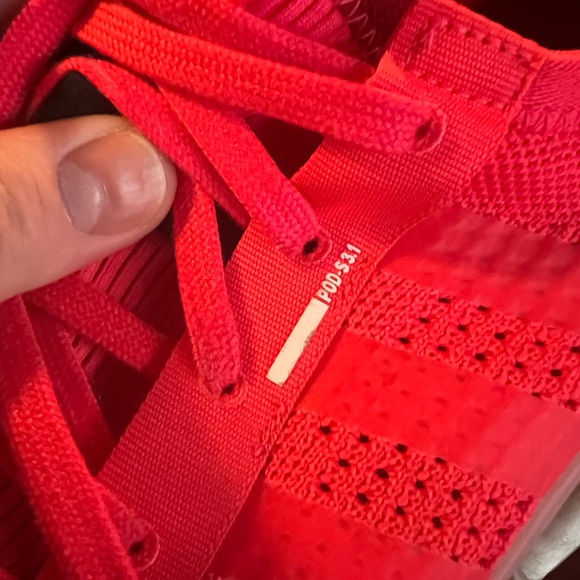 Adidas Boost Pods - men’s 11.5 - Picture 3 of 9